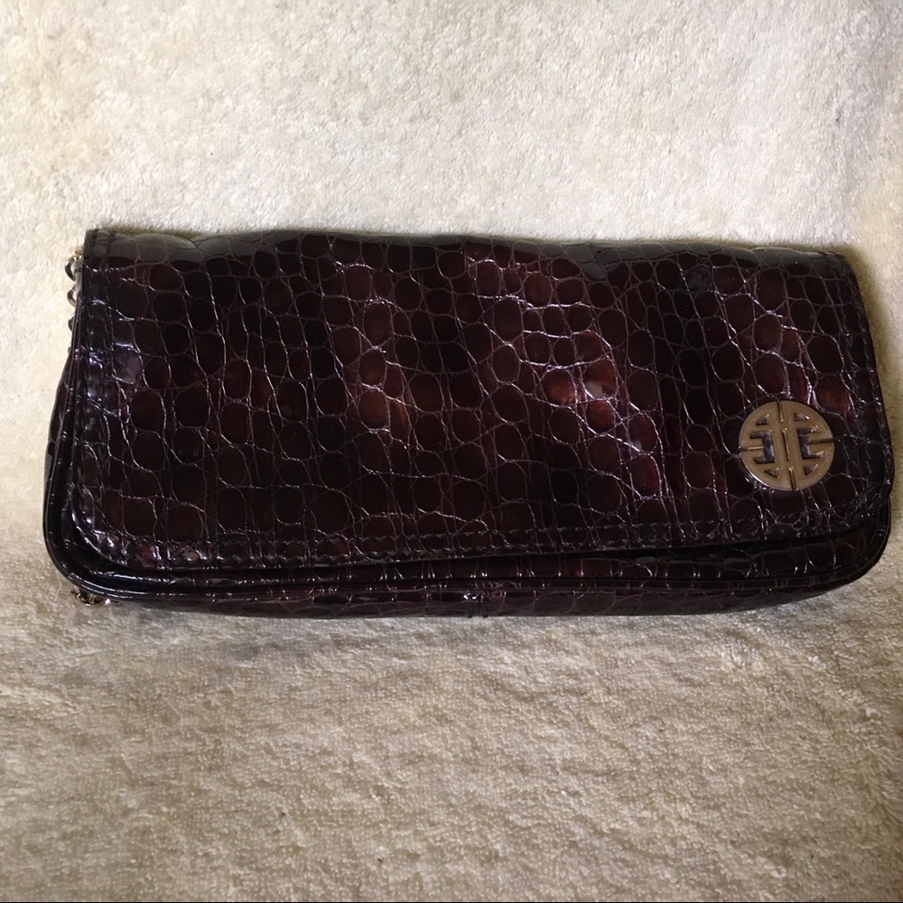 Antonio Melani Brown Faux Croc Clutch, gold chain - Picture 2 of 6